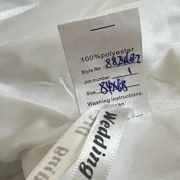 Jaeden | NWT Chiffon jeweled v-neck long beach wedding dress boho off sh… - Picture 14 of 14